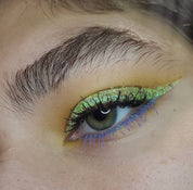 Roll-On Shimmer Bratty Green